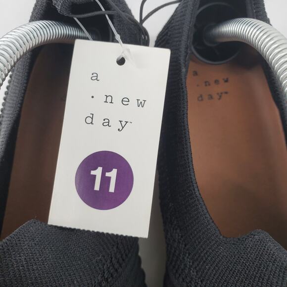 A New Day Women's Size 11 Black Carina Slip On Sneaker Shoe New - Picture 6 of 7